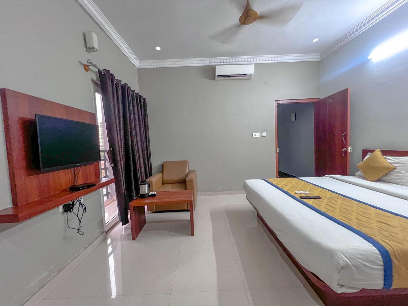 Hotel Gateway Suites Bangalore Airport Yelahanka Eksteriør bilde